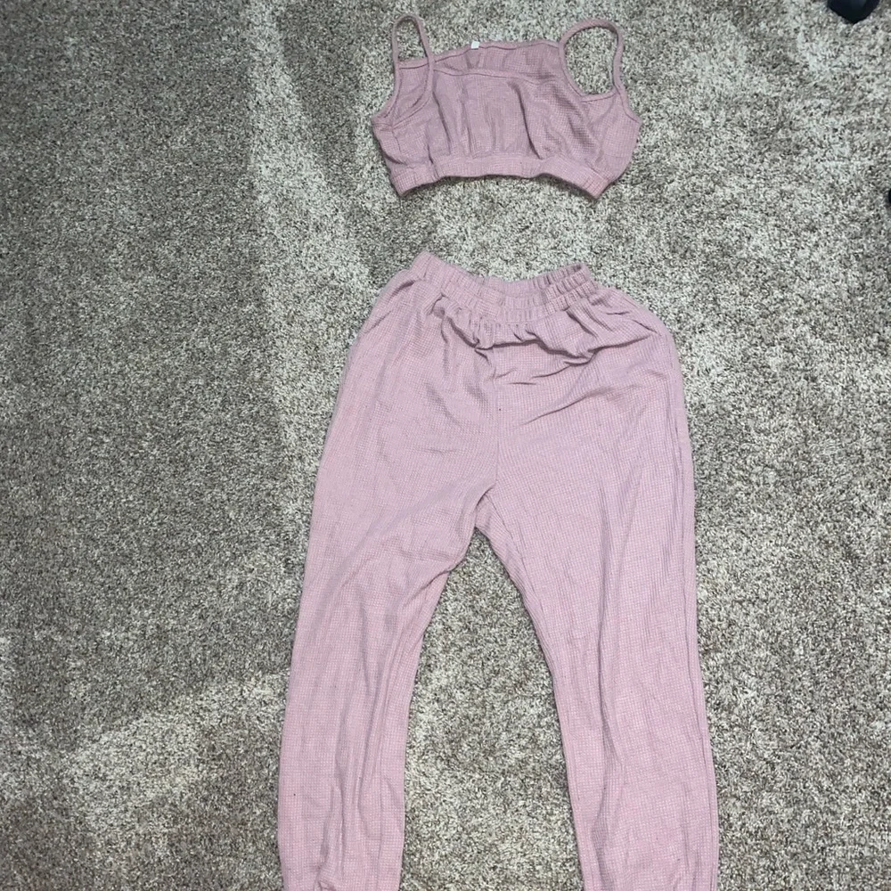 Pj set from shein - Picture 2 of 5